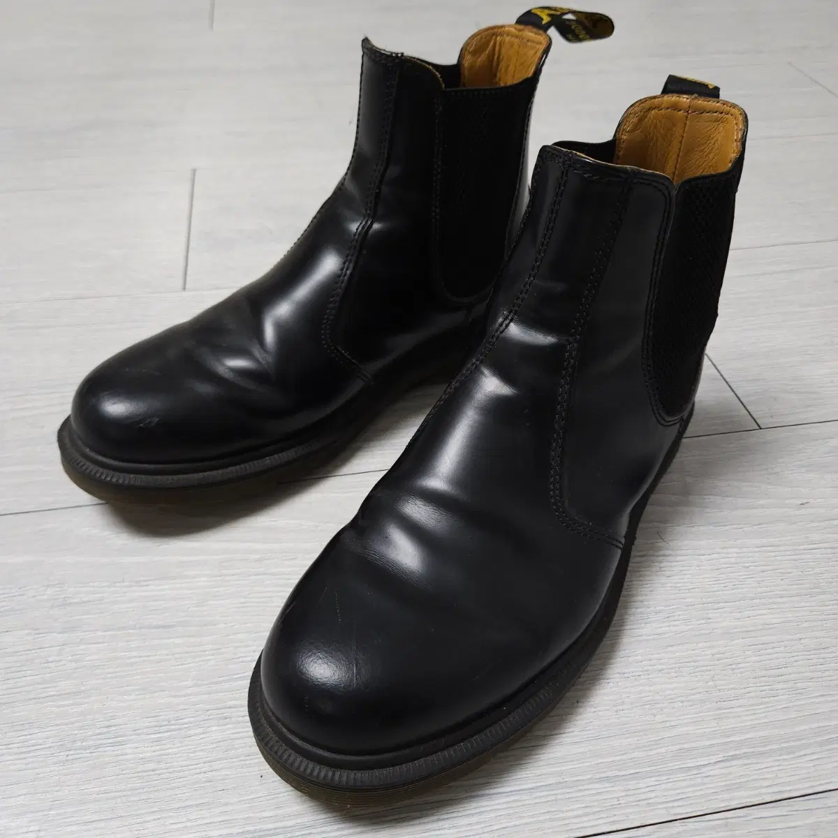 260) Dr. Martens 2976 Chelsea boots EU41