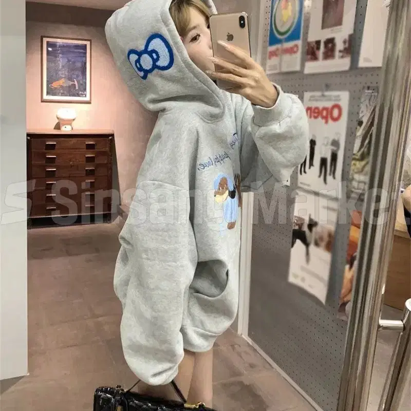 [빠른발송] 훈트맨투맨 기모 일반중 선택 레터링 리본 캐릭터 박스