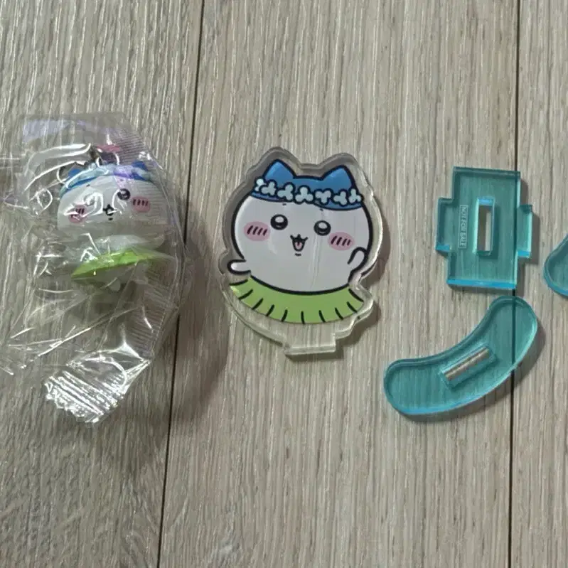 치이카와 인어섬 하치와레 흔들스탠드 메지루시 챰마커 피규어