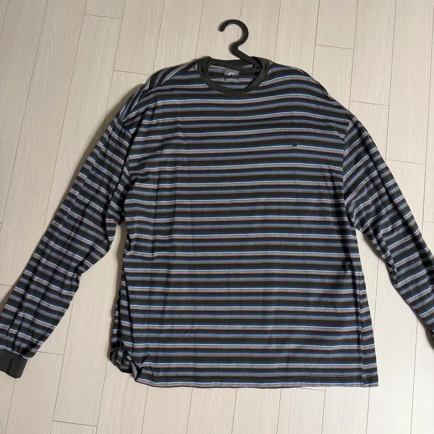 （衣料品) 男性ストライプ スウェット