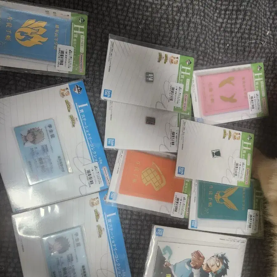 (미도리야, 바쿠고, 토도로키 다 있음)  히로아카 나히아   최고의 히어로 쿠지 상품