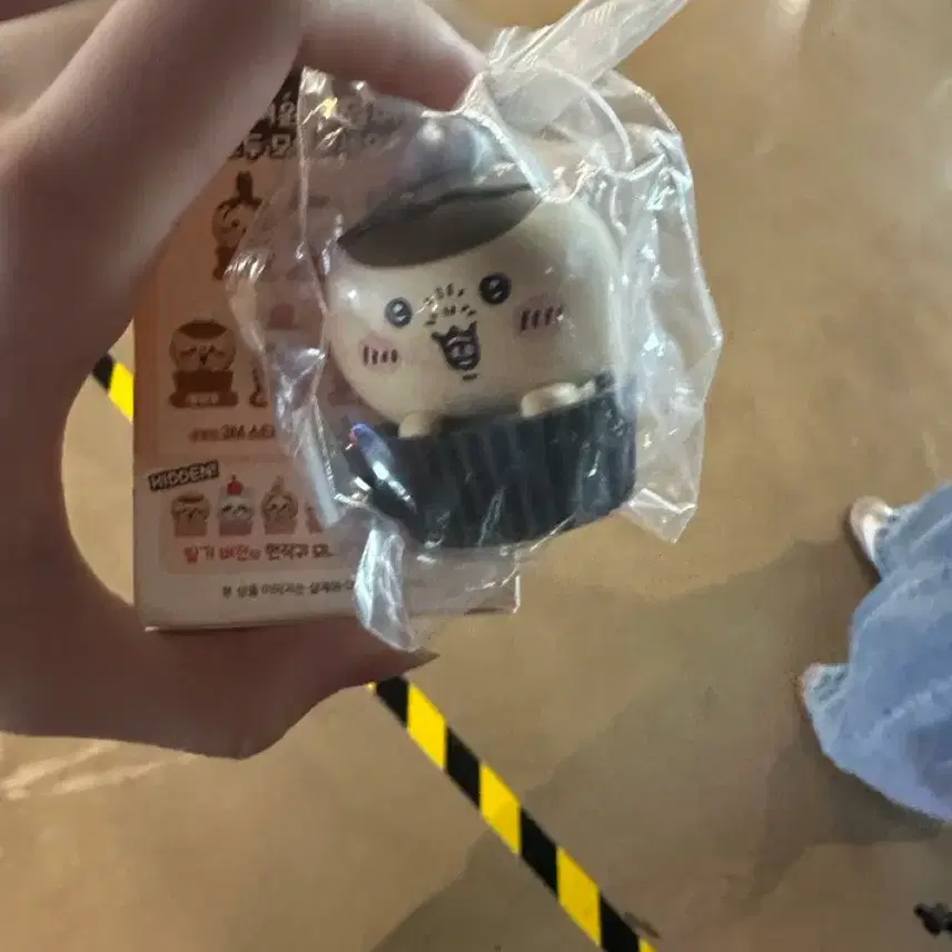 ちいかわ なんか小さくてかわいいやつ モニターフィギュア くりまんじゅう