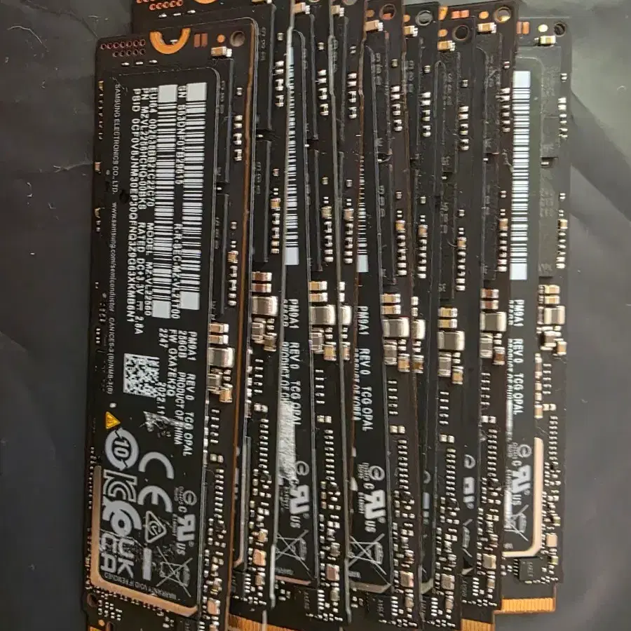 삼성전자 PM9A1 NVMe SSD 256GB 10개