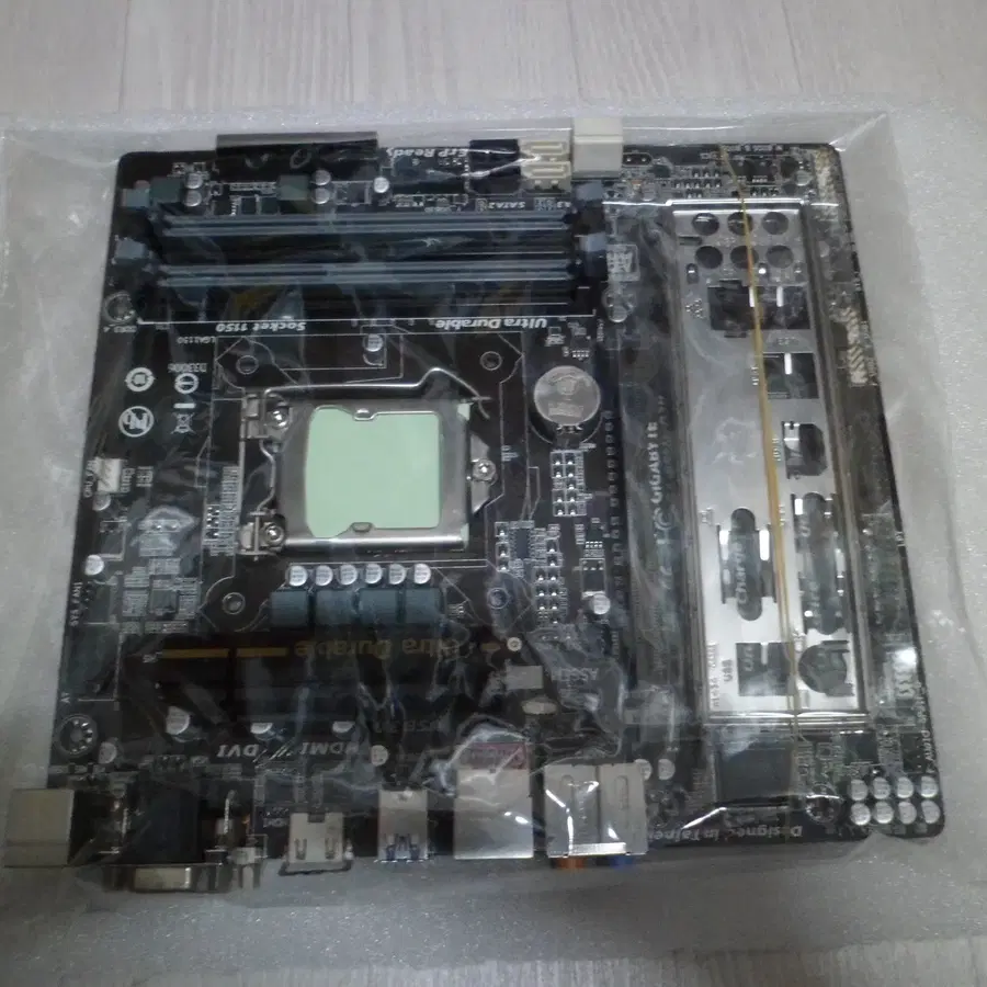 인텔(1150소켓) 기가바이트 B85M-D3H 메인보드