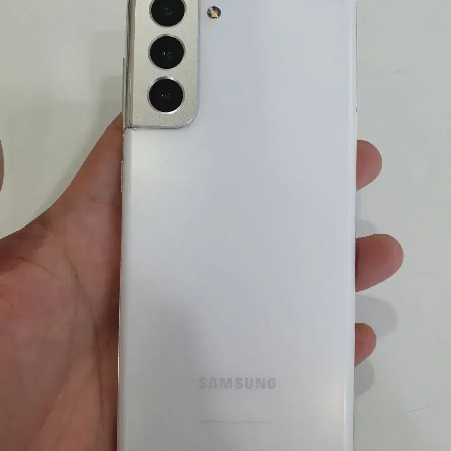갤럭시S21 256기가 상태굿 중고폰 공기계