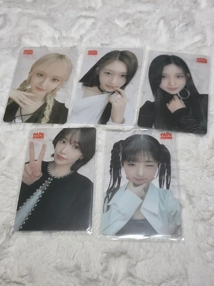 Quick sale) Ive Papa John's photocard