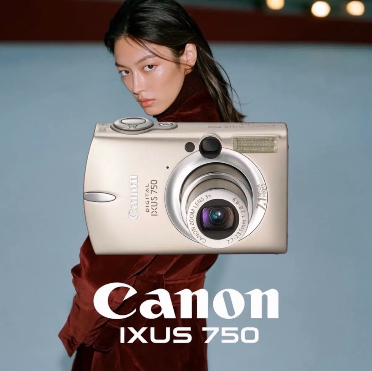 Canon IXUS 750 Gold CANON IXUS 750 Vintage Digital Camera