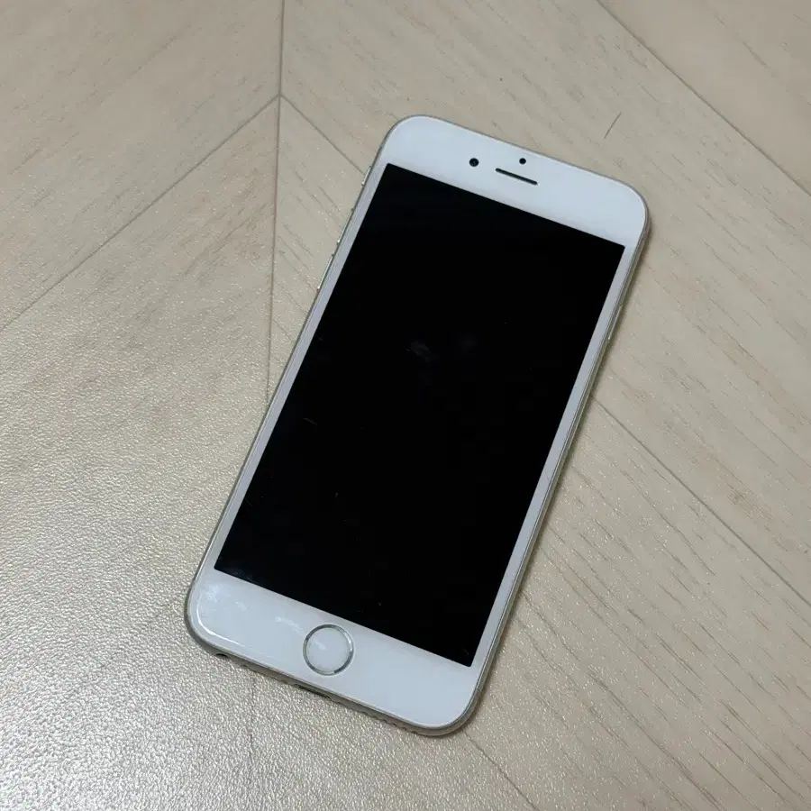 아이폰6s 실버 32GB !!