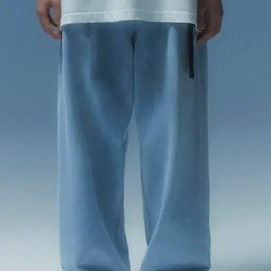 [SS23]모이프 WIDE BELTED DENIM PANTS / INDIGO BLEACH