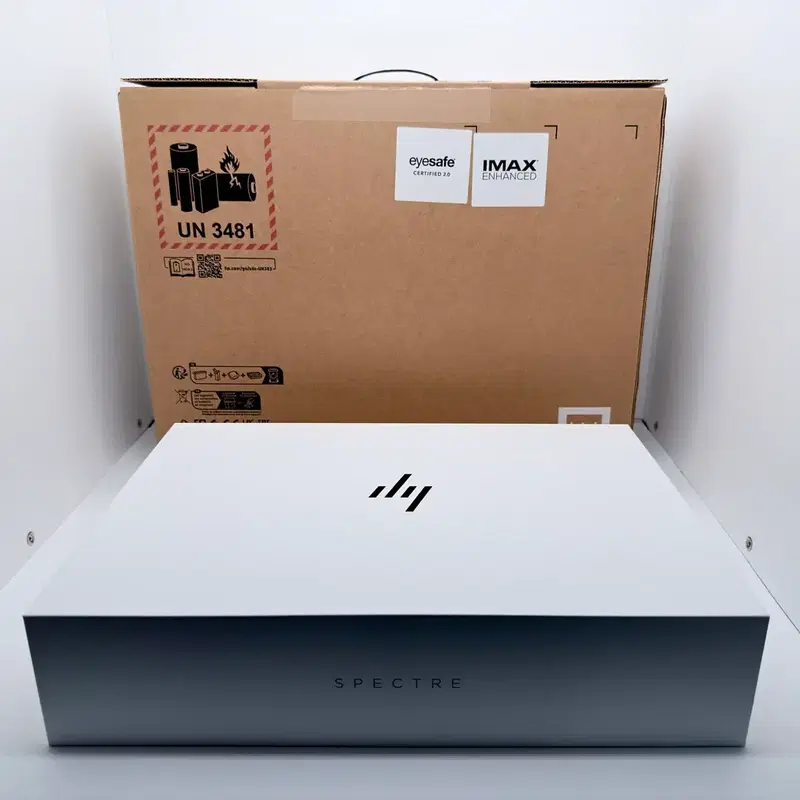 새상품급 HP 스펙터 x360 16인치 2-in-1 풀옵션급 Ultra7 RTX4050 32GB 2TB OLED 120Hz 노트북