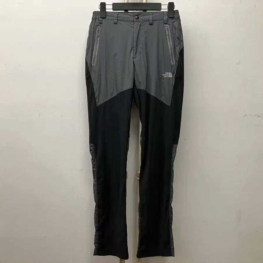 노스페이스(THE NORTH FACE) 츄리닝 바지 76(30)