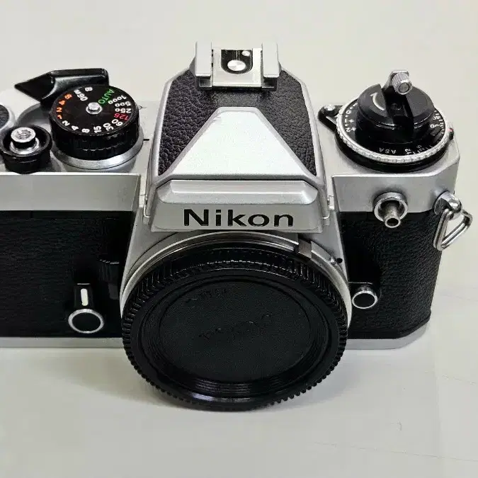 A급> 니콘 NIKON 필름카메라 FE 바디 필카 클래식 수동카메라 레트로
