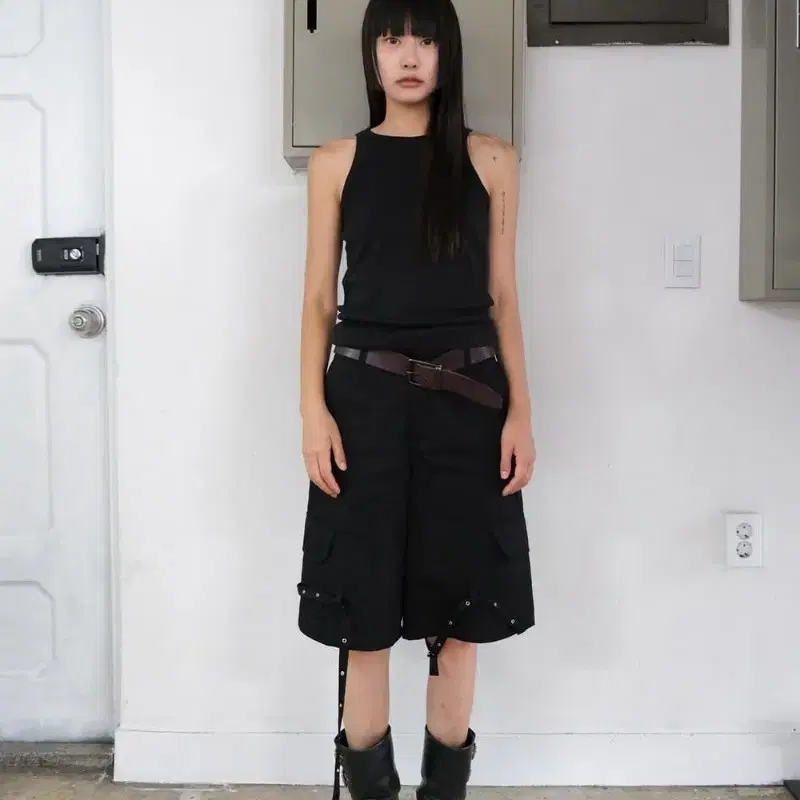 순지 soonji 버뮤다 팬츠 벨티드 쇼츠 BELTED SHORTS