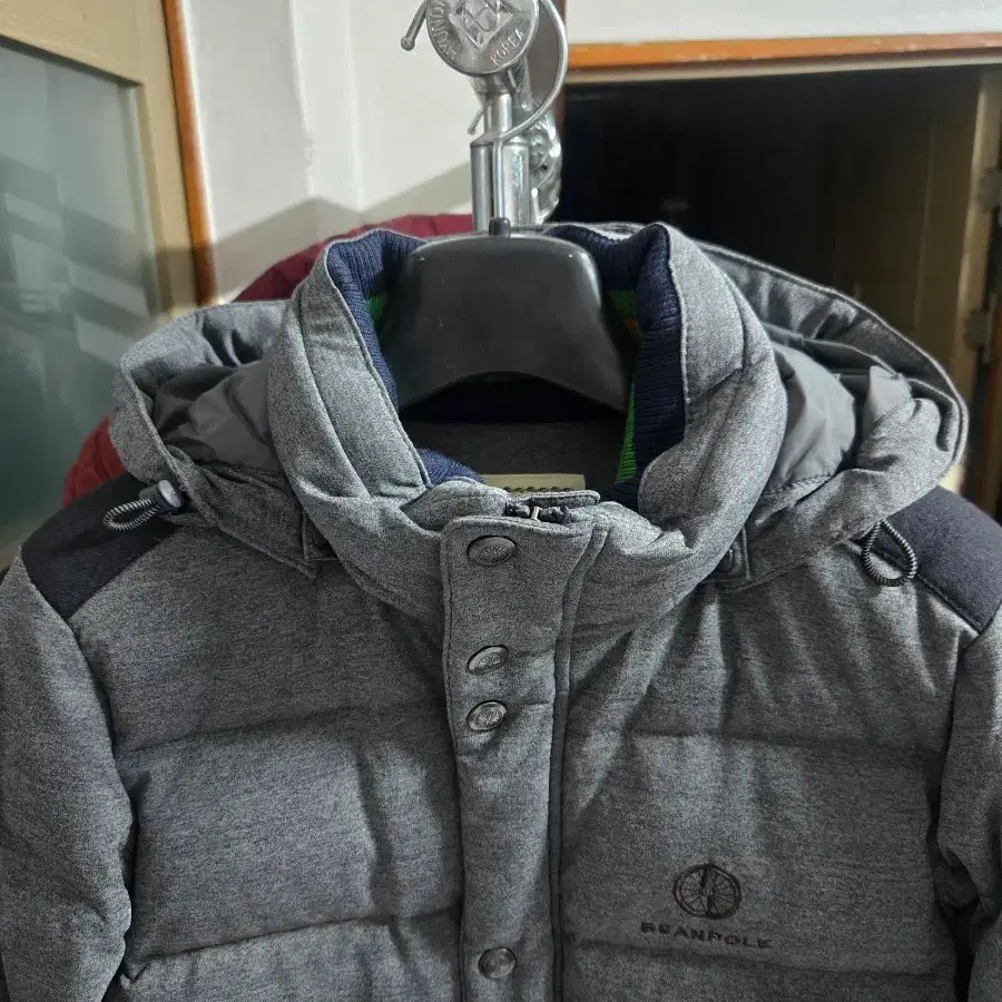 여성90 빈폴 아웃도어 덕 패딩(진한 그레이색상)