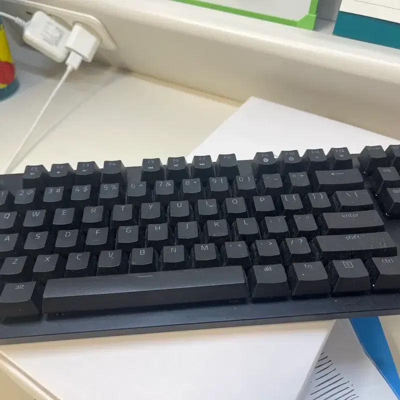 레이저 헌츠맨 v2 tkl 리니어