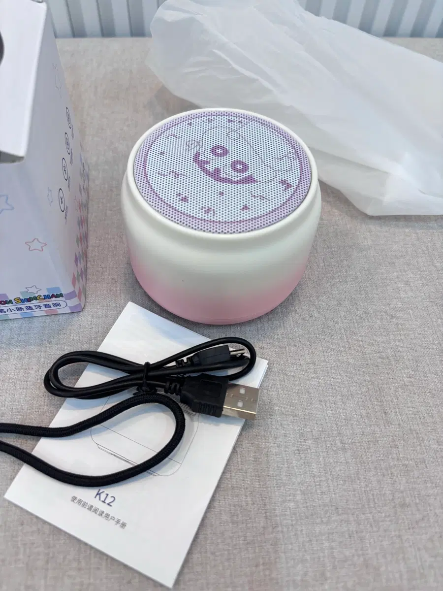 Crayon Shin-chan K12 Bluetooth Speaker Pink