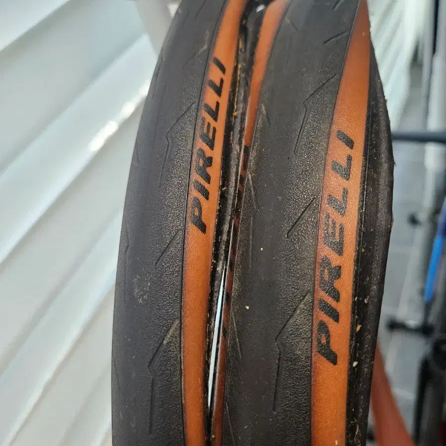 pirelli 로드 튜블리스 타이어 26c 2개