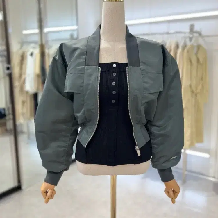 원가 179,000원) 에고이스트 크롭블루종