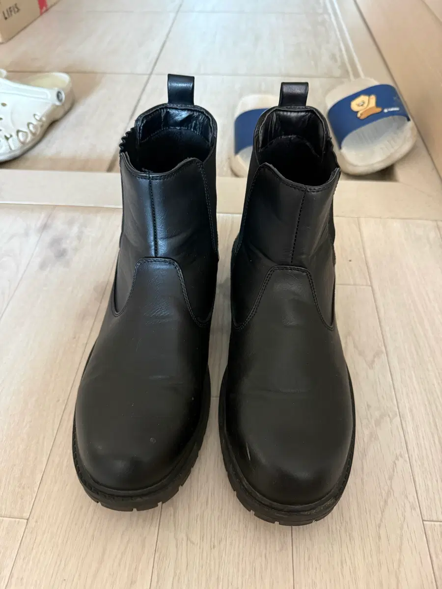 Black Chelsea Boots