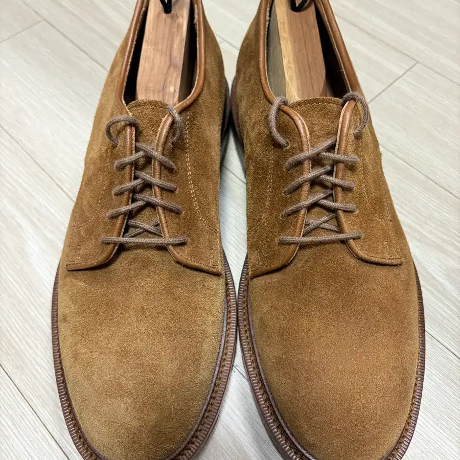 벨라스카(velasca) 스웨이드 더비