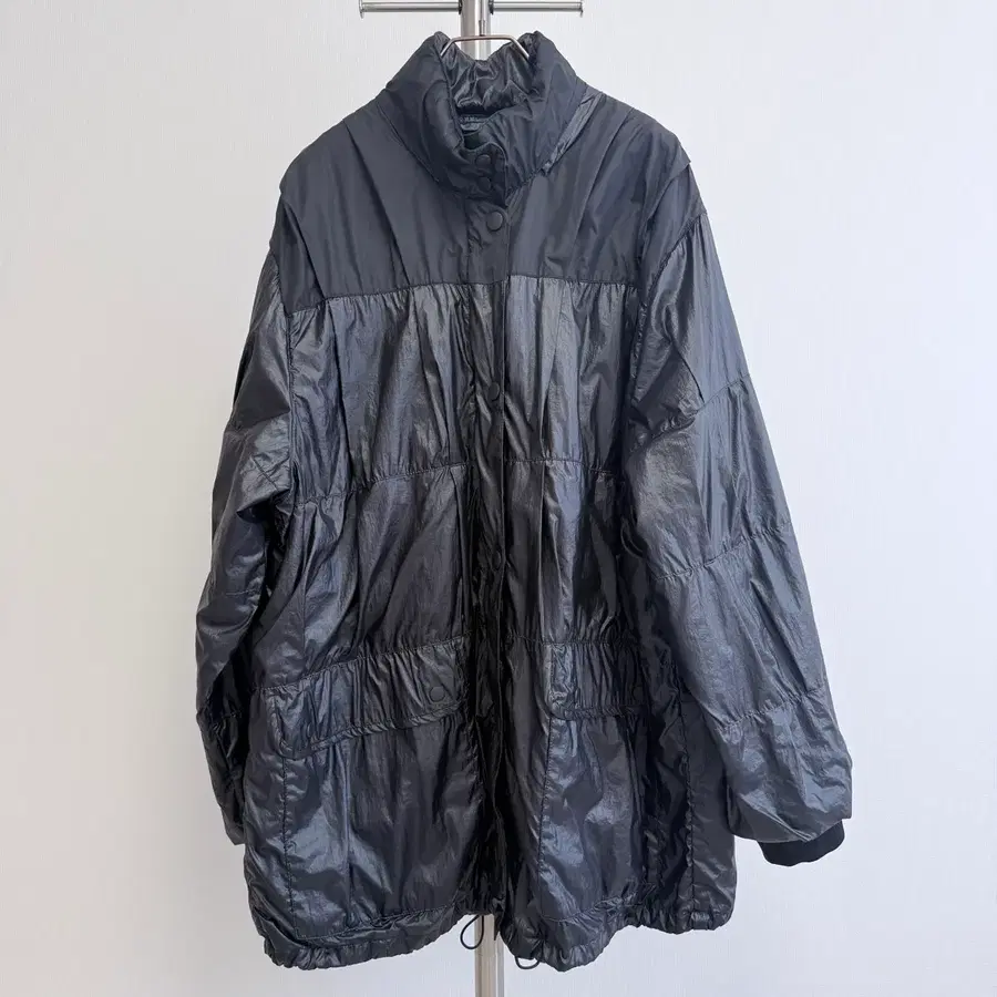 아워레가시 exhaust puffa black 40 (새상품)