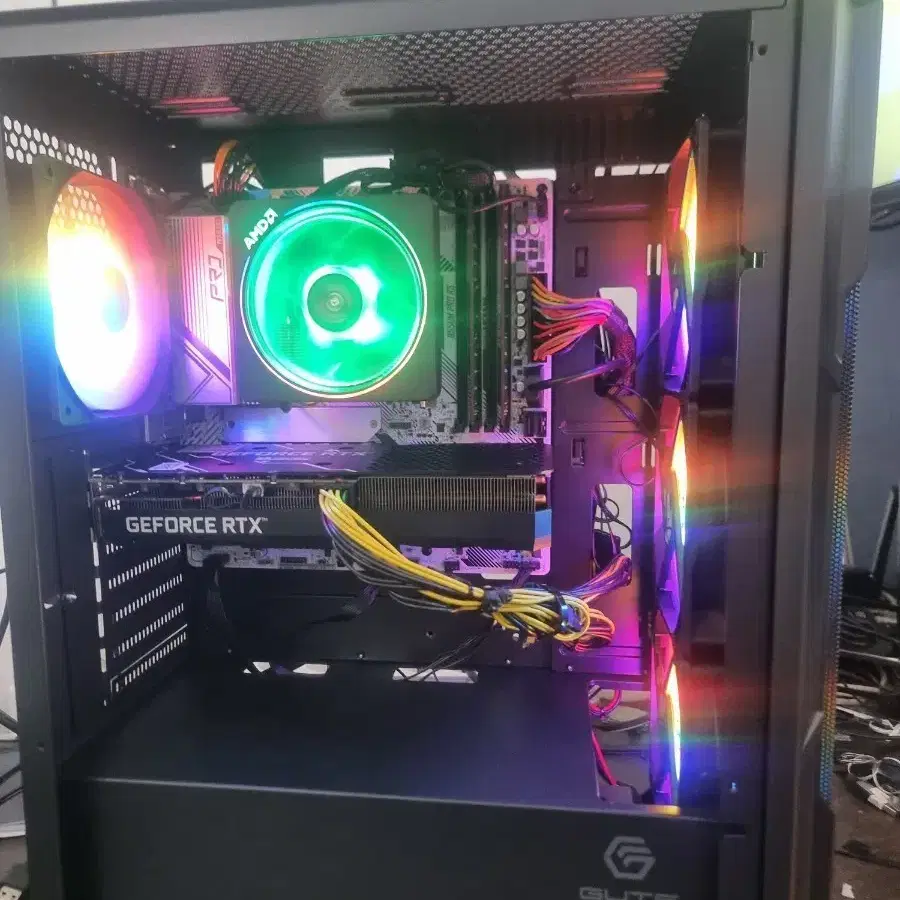 라이젠7 3800XT RTX3060TI 본체