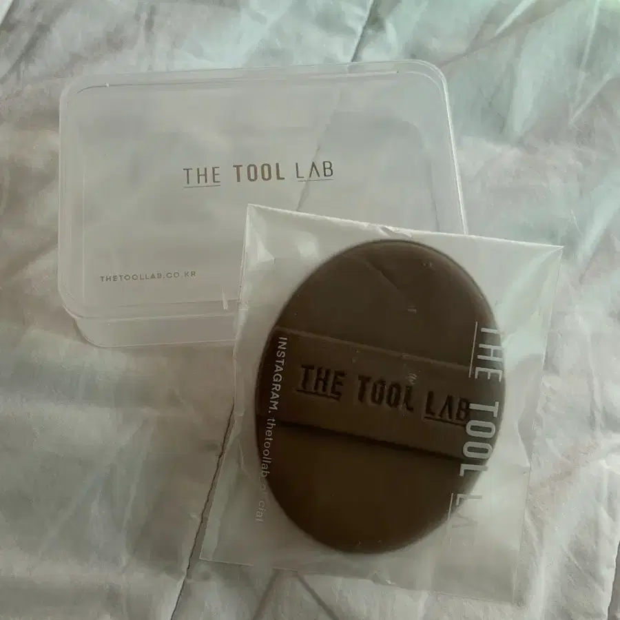 The Tool Lab 퍼프