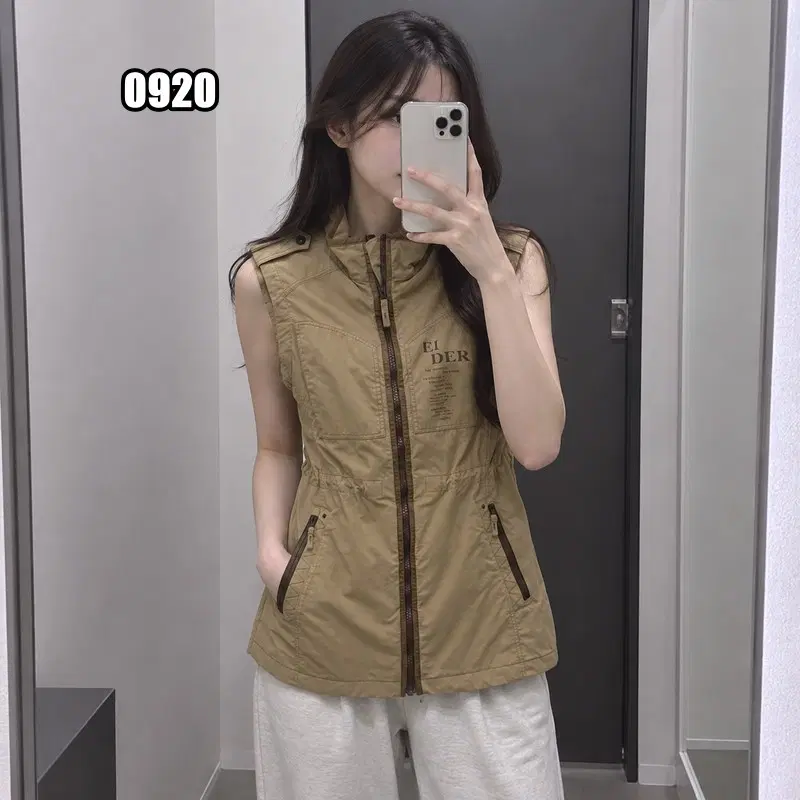 S 아이더 브라운컬러 조끼 집업