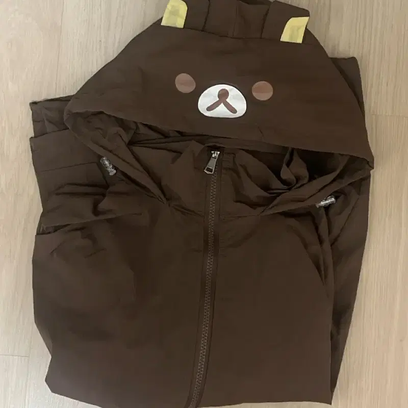 리락쿠마 바람막이 리락쿠마 후드집업 리락쿠마 야상 리락쿠마 점퍼 서브컬쳐 양산형 양지뢰 지뢰계