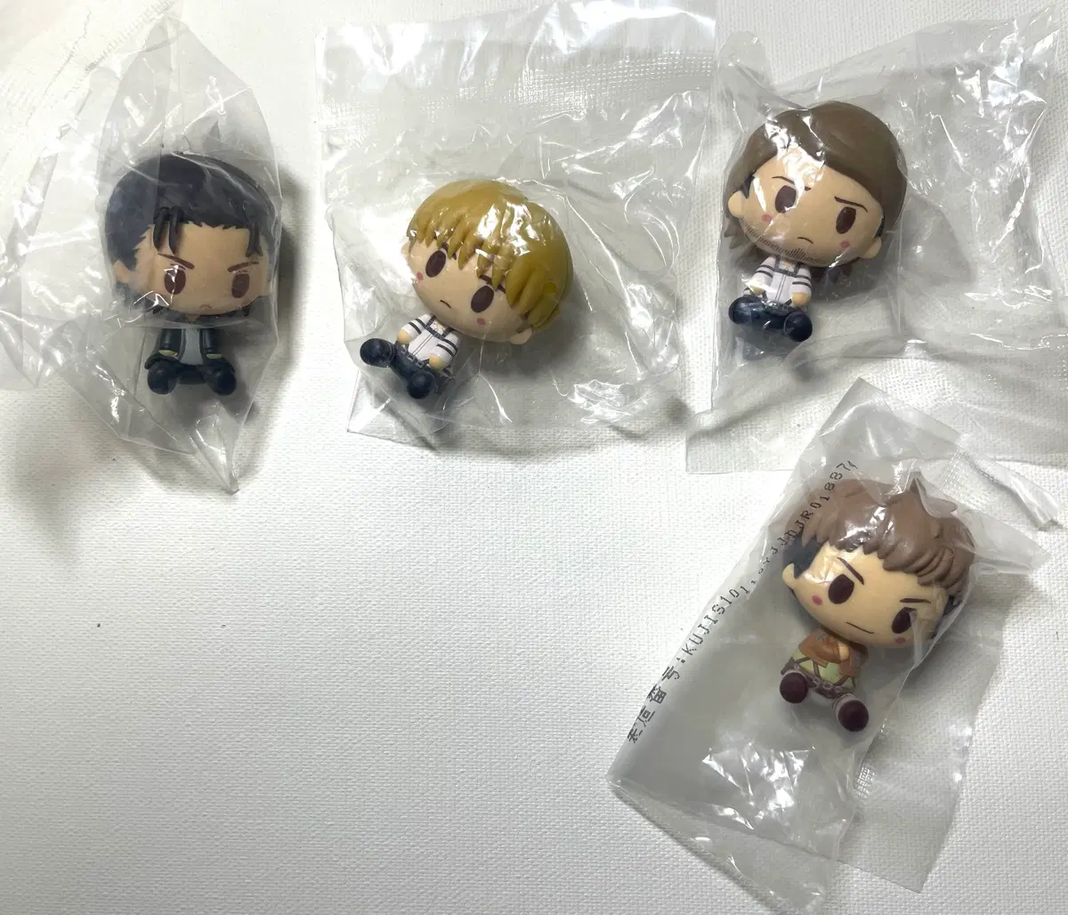 Unopened) (Bulk) (Individual possible) Attack On Titan Coogi H Prize Chocokko Attack On Titan