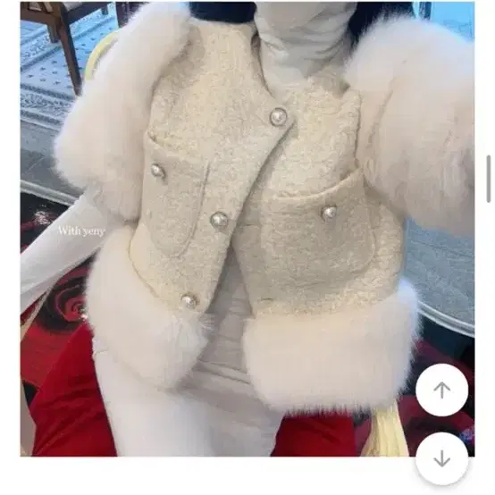 반팔 퍼 자켓