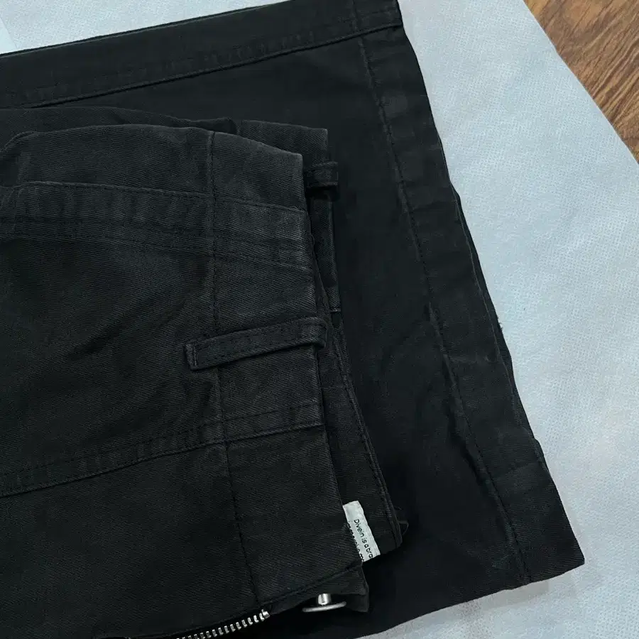 [0] 다이브인 워시드 퍼티그 팬츠 차콜 / WASHED FATIGUE PANTS