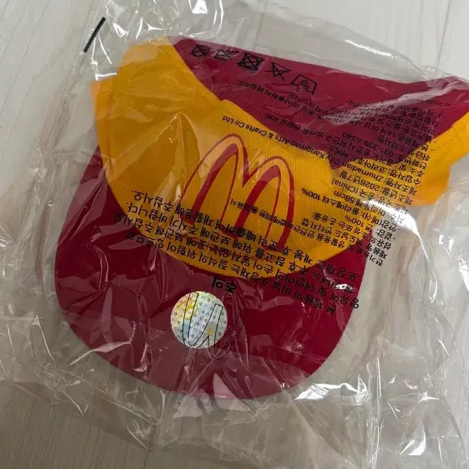 맥도날드 지디 캡모자