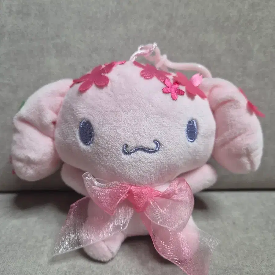 산리오 시나모롤 벚꽃 인형 키링