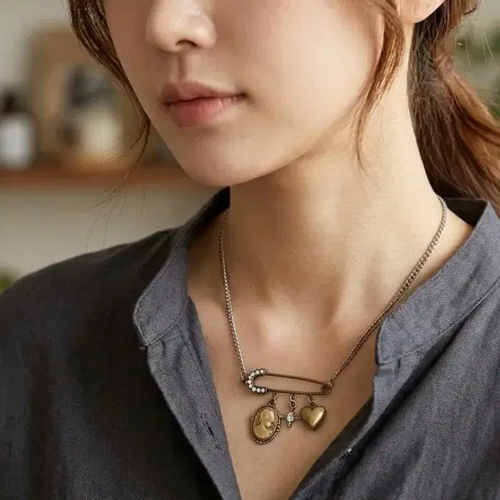 일본 클레어스 (Claire's) 까메오 목걸이 선물