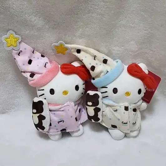 헬로키티 파자마 인형 2개 세트 (일괄)