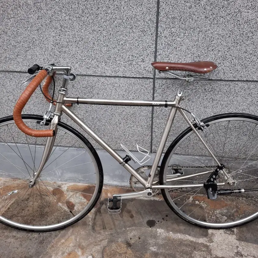 ルシレベ ピクシー 自転車