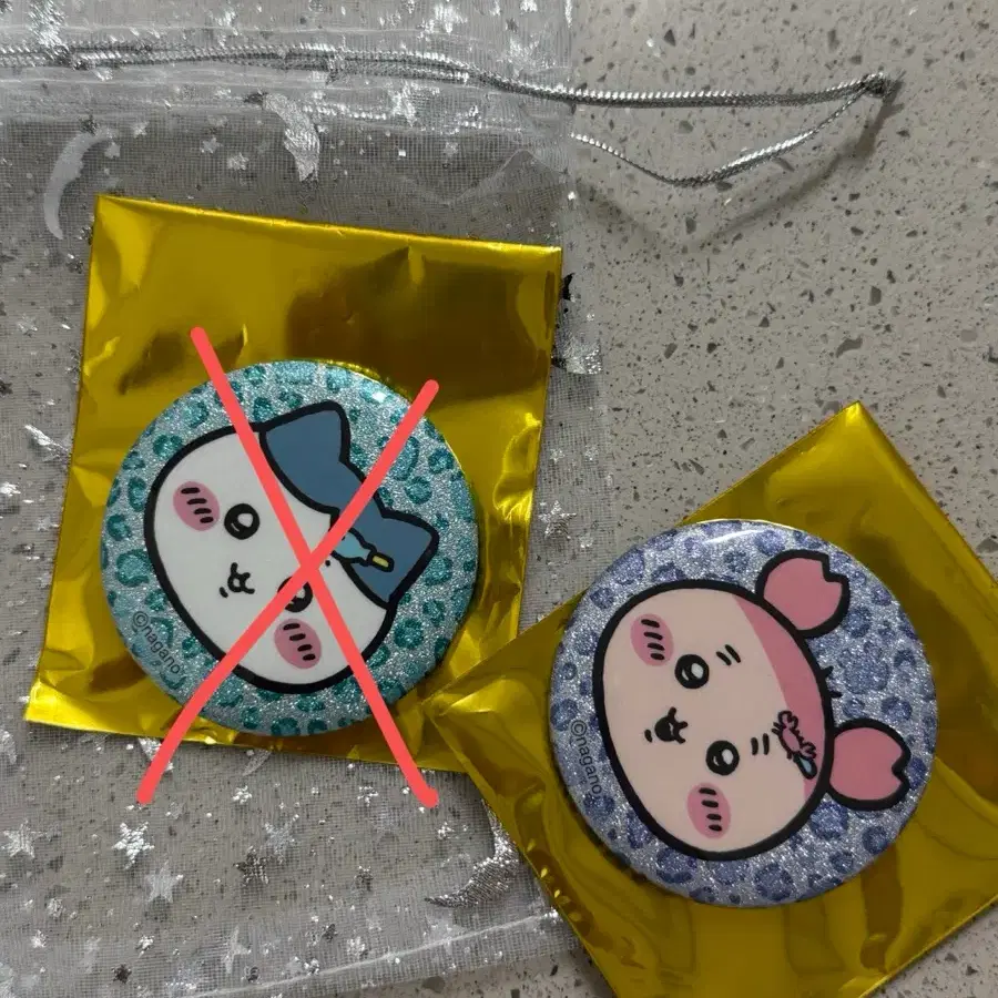 치이카와 카니 키라키라 호피 캔뱃지