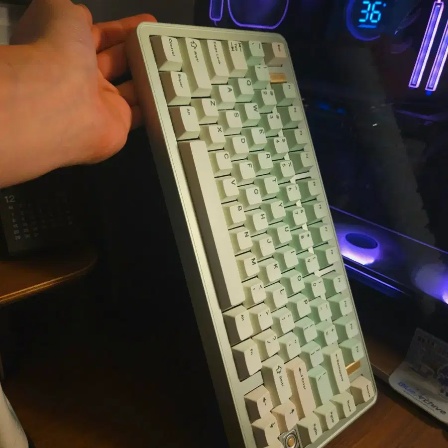evo 75 기계식 키보드 fr4 강판