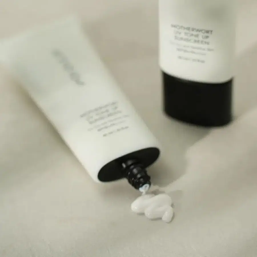 [새상품] 어테이션 익모초 유브이 톤업 선스크린 선크림 썬크림 40ml