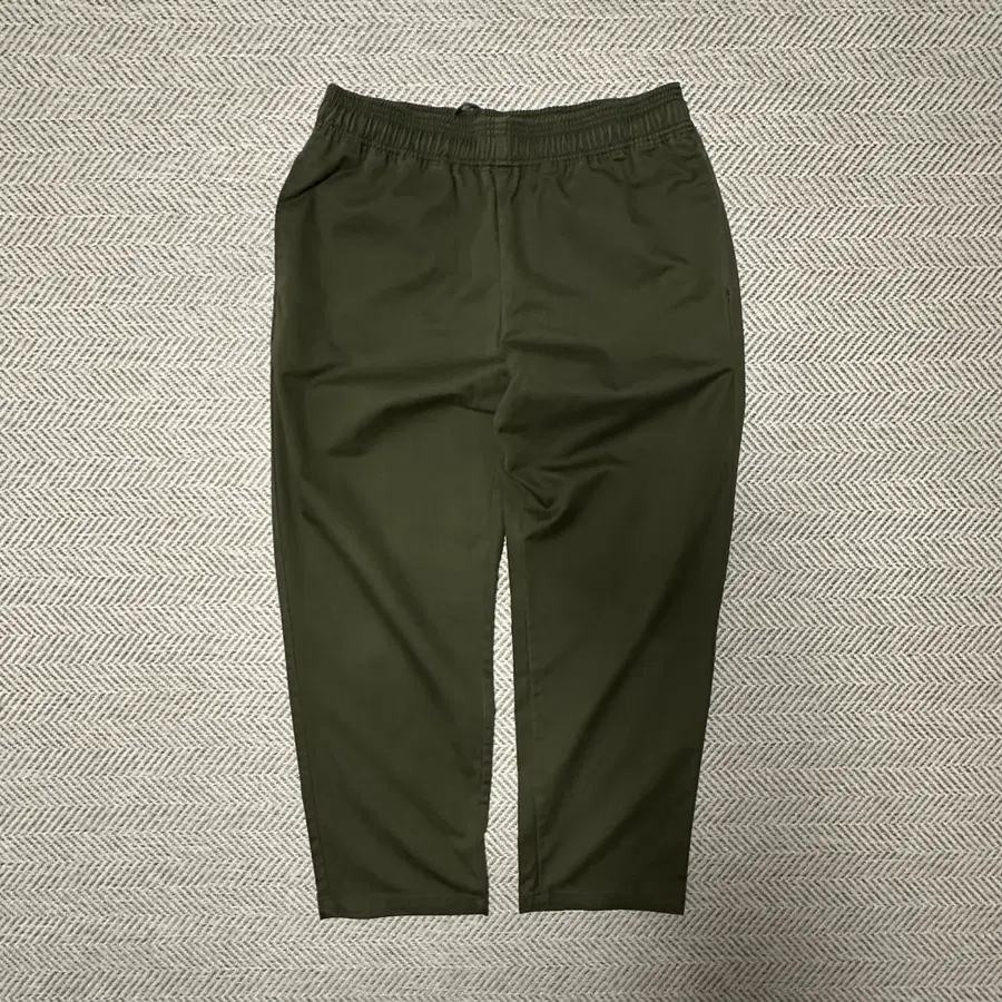 GU wide pants