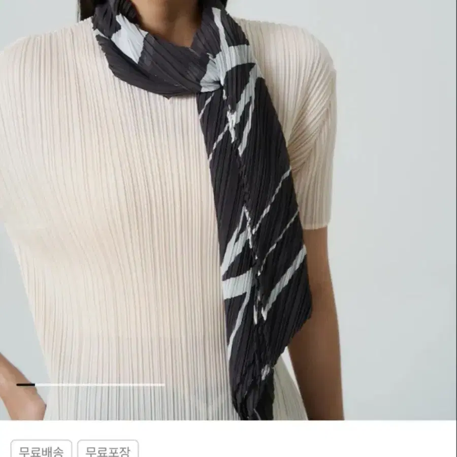 품절템! PLEATS PLEASE 이세이미아케 폴드라인 스카프 26.8월 신상