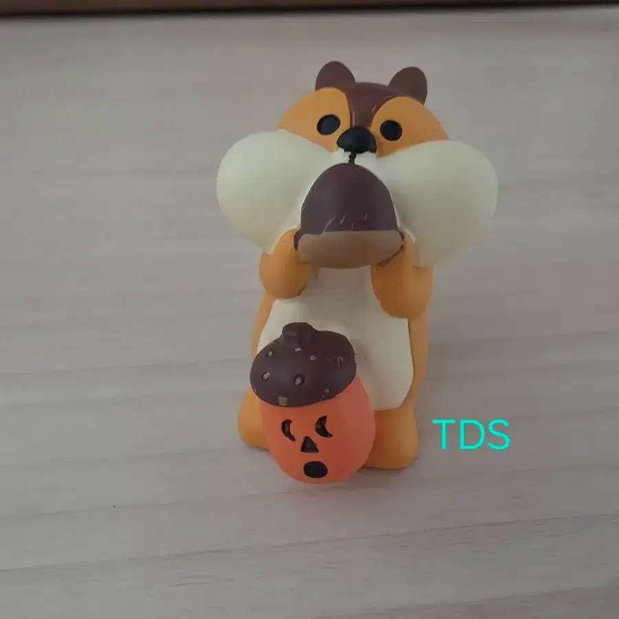 정품> 데꼴 할로윈 욕심쟁이 다람쥐