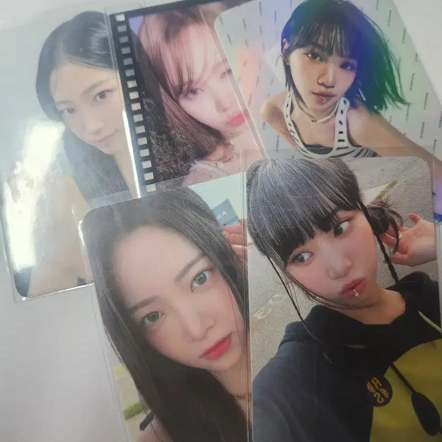 르시라핌 포카 일괄
