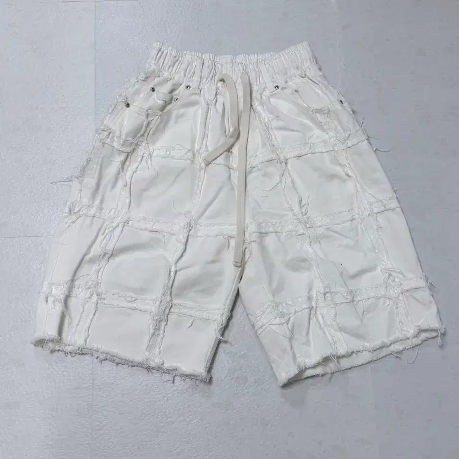 Cord 코튼 버뮤다팬츠 white M size