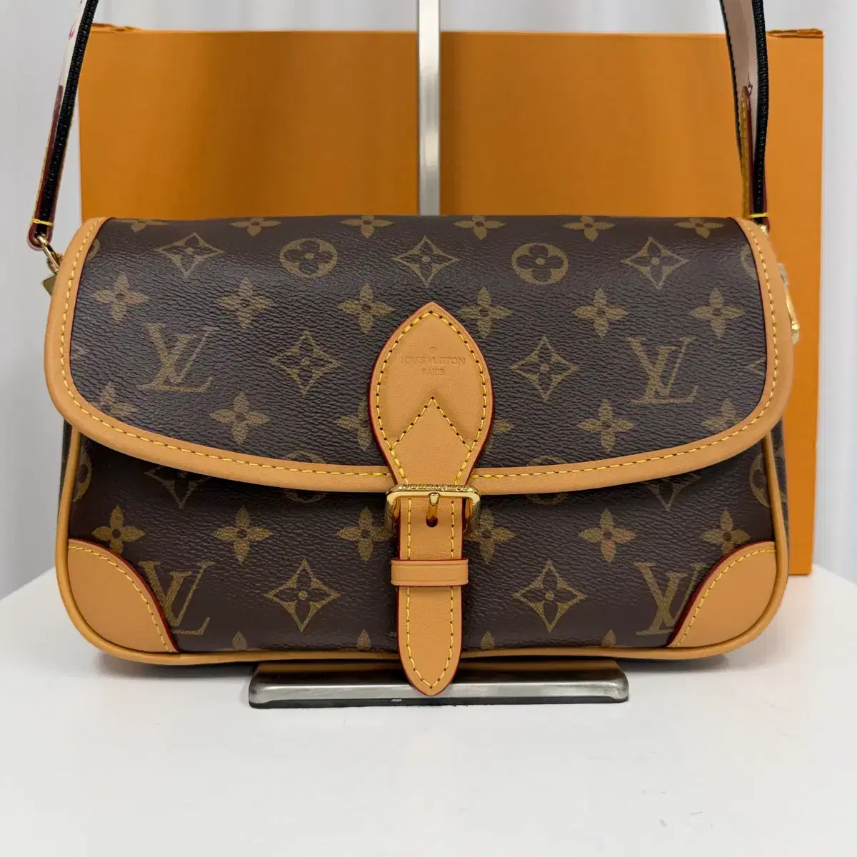 (Try-on only) Louis Vuitton Diane Monogram Black M45985