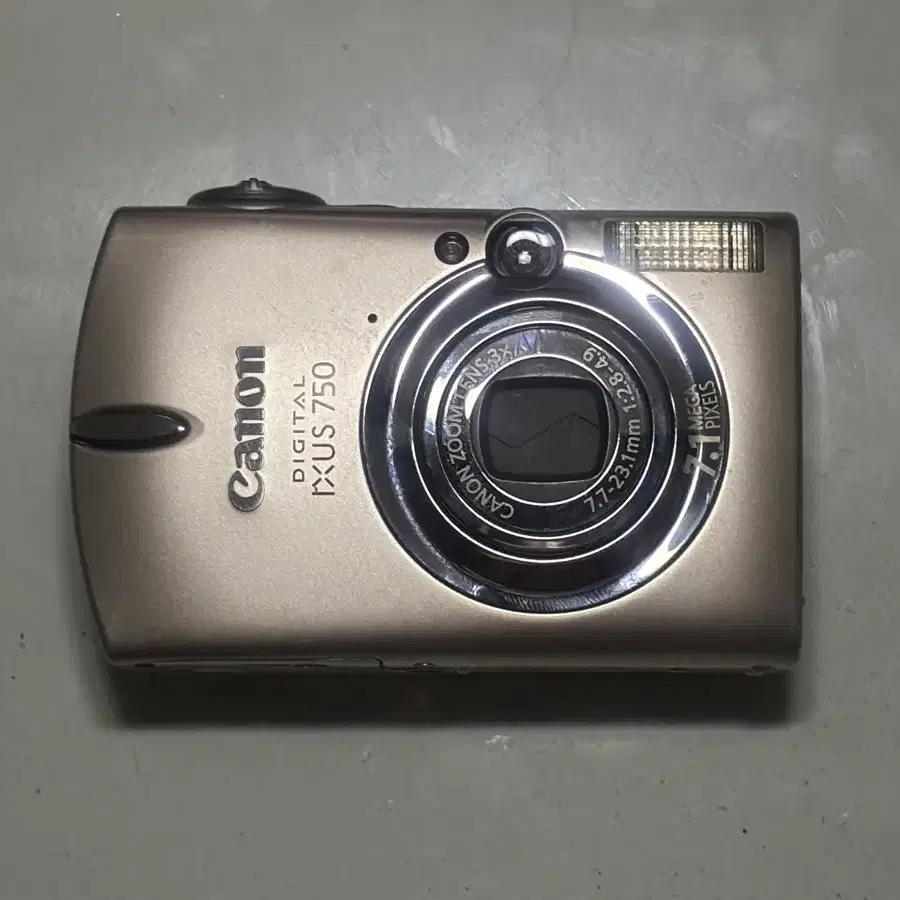 캐논 IXUS 750 실버 디지털 카메라 (작례O)