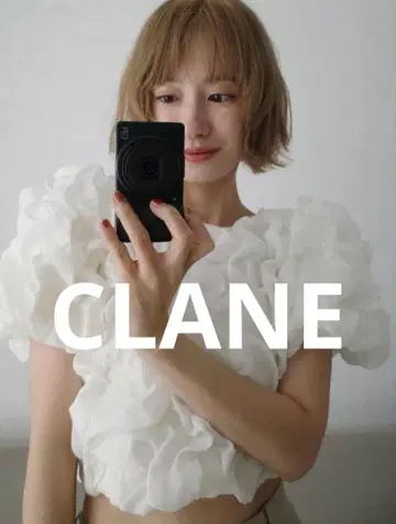 새상품 CLANE W FACE CLOUD PUFF SLEEVE TOPS