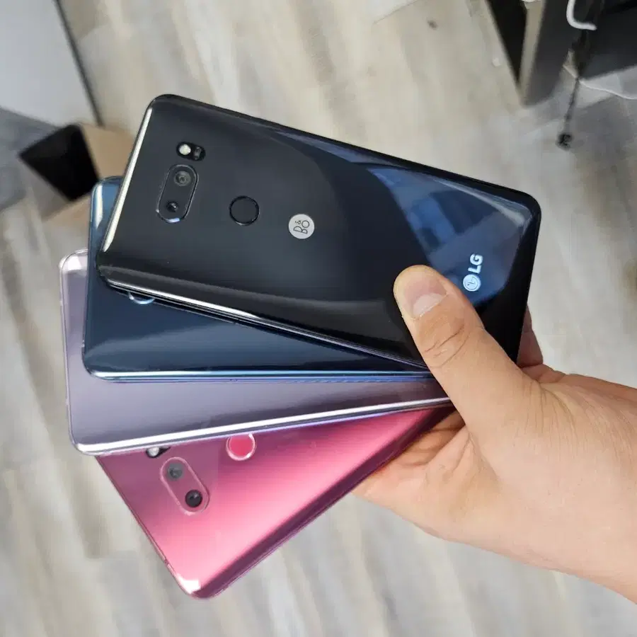 엘지 V30 V40 대소량 정상해지 중고폰 대량 할인가능