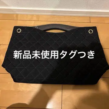 새상품 미사용 택 포함 블랙 퀼팅 비즈니스 백 A4